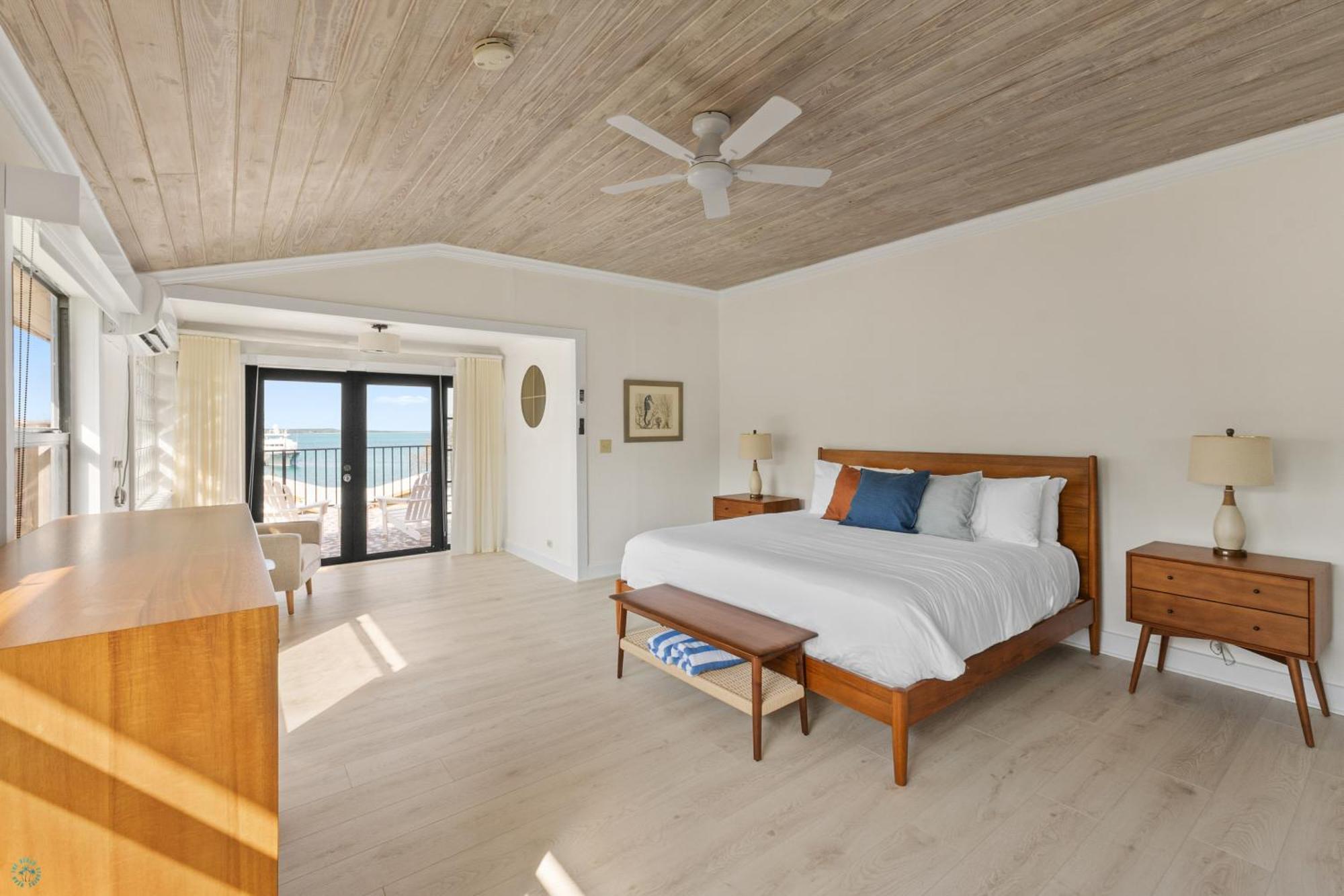 Romora Bay Resort & Marina Dunmore Town Exterior foto
